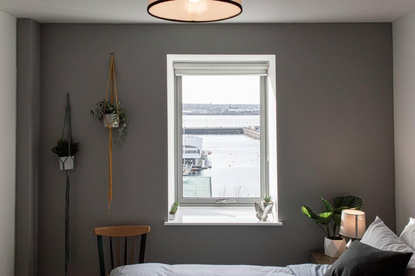 Stunning Mersey View Flat W Parking In Liverpool Exteriér fotografie