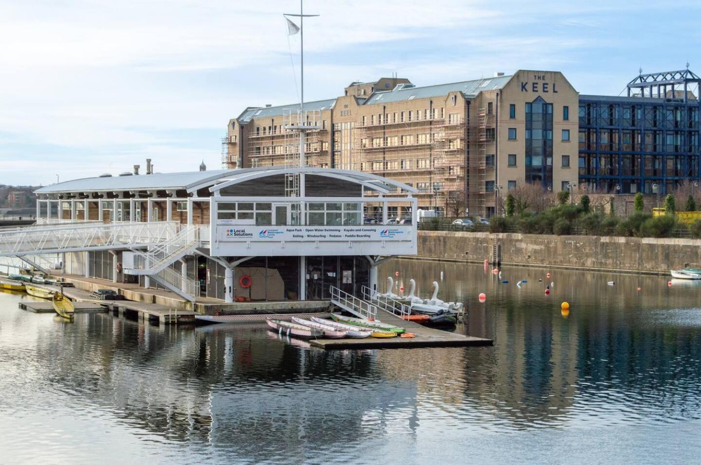 Stunning Mersey View Flat W Parking In Liverpool Exteriér fotografie