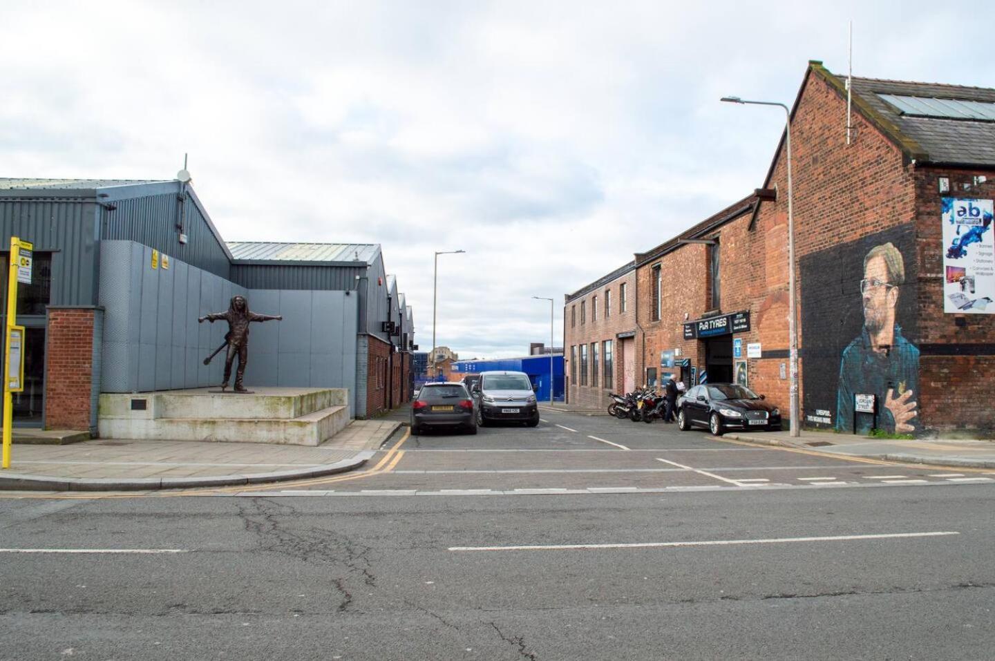 Stunning Mersey View Flat W Parking In Liverpool Exteriér fotografie